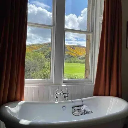 Holyrood Flat