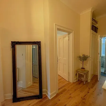 Holyrood Flat *