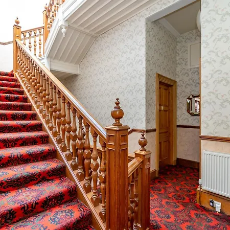 ゲストハウス The Gifford