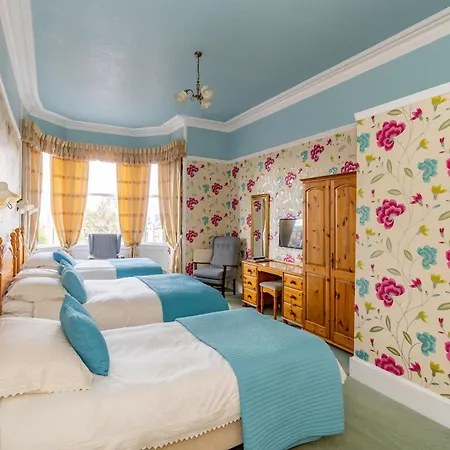 The Gifford Edinburgh