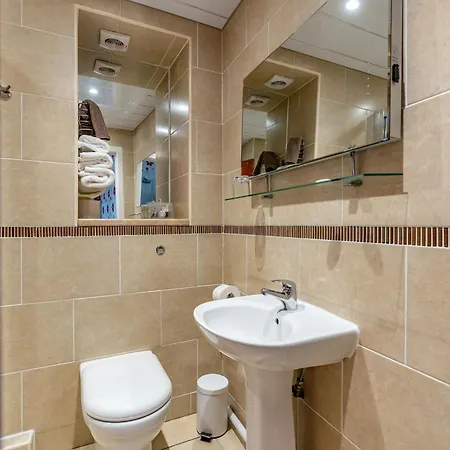 The Gifford ゲストハウス