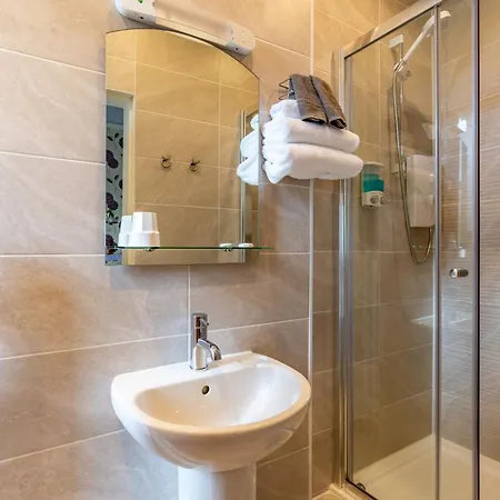 Pensjonat The Gifford 4*