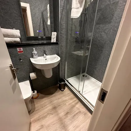 بيت ضيافة Aynetree إدنبرة