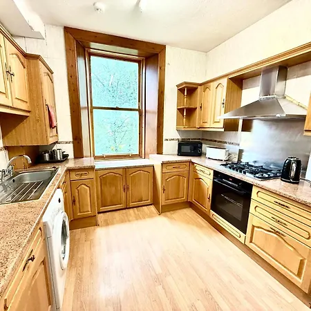 Clerk Streets Georgian Apartment - Superfast Wifi - Central Edinburgh