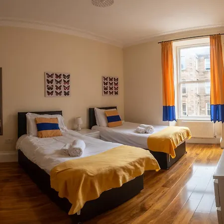 3 Bedroom With Castle Views Apartament Edynburg