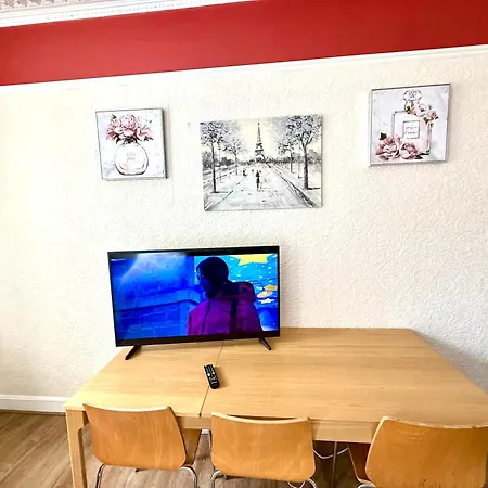 Newingtons Georgian - Fast Wifi - Apartment