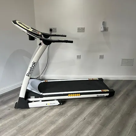 Private 2 Bedroom -edinburgh - Sleeps 4