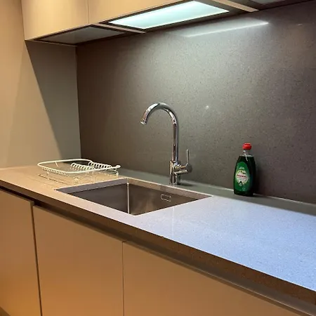 Modern & Lovely - One-bed