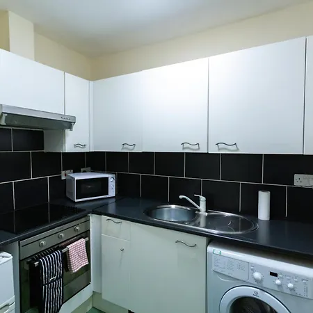 Central Edinburgh Apartment By The Castle Daire *