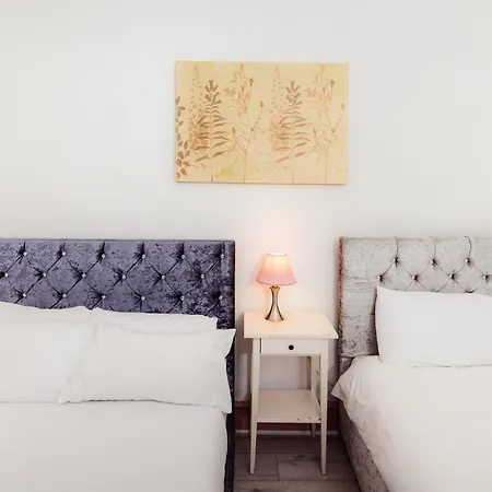 Daire Central Edinburgh Apartment By The Castle