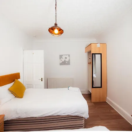 Central Edinburgh Apartment By The Castle Appartement