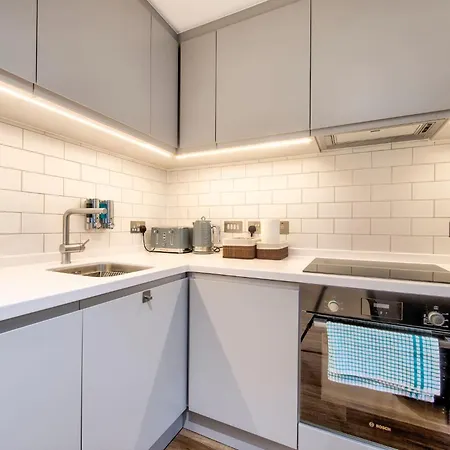 Lovely 1-bedroom Unit Near Castle Apartamento Edimburgo