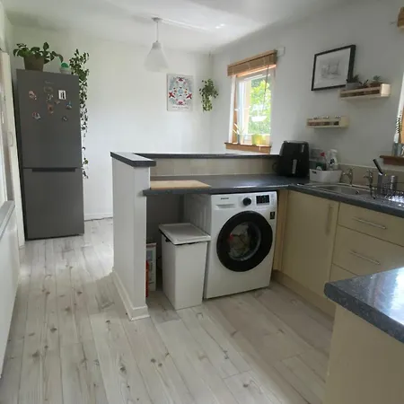 Accommodatie bij particulieren Cozy Private Bedroom In Quiet & Peaceful Location In *