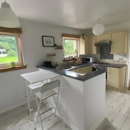 Accommodatie bij particulieren Cozy Private Bedroom In Quiet & Peaceful Location In Edinburgh