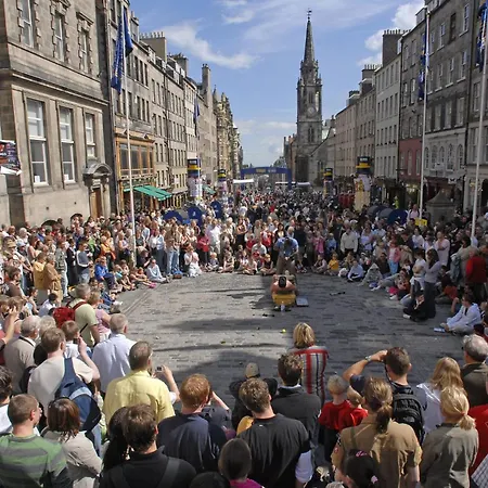 Walk Everywhere -top Rated Flat On The Royal Mile. Apartment *