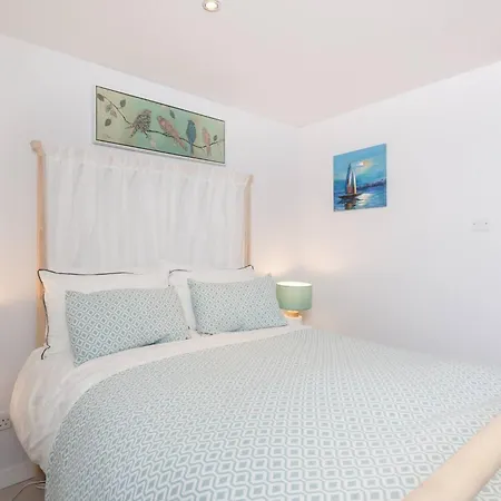 Walk Everywhere -top Rated Flat On The Royal Mile. Apartment Edinburgh