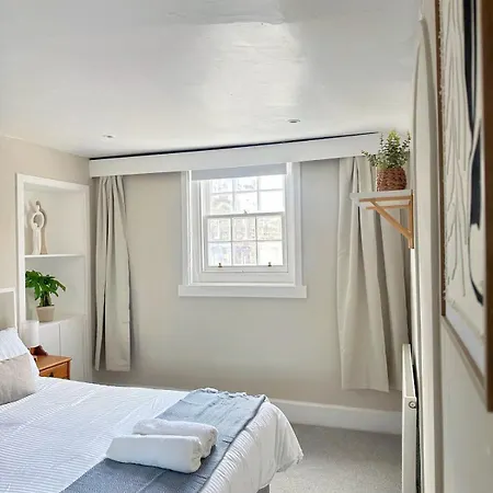 Duplex - Centre 4-bed Retreat 公寓