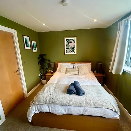 Ocean View Flat With Cozy Vibes Apartamento