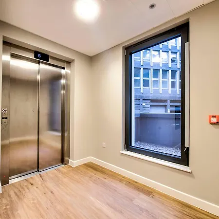 Apartment Lovely 1-bedroom Unit Near Castle