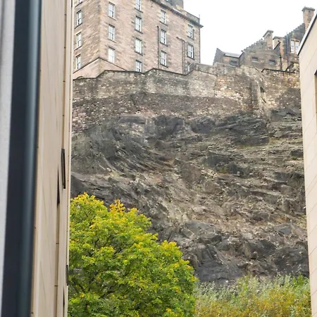 Lovely 1-bedroom Unit Near Castle * Edimburgo