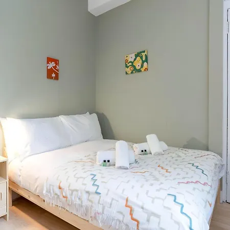 Charming Centre 10 Min Walk To Castle Apartment