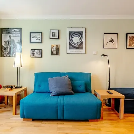 Homely 2-bed Free Park Edimburgo