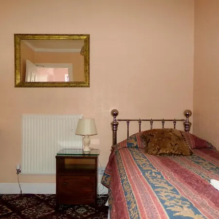 Guest house Averon 3*