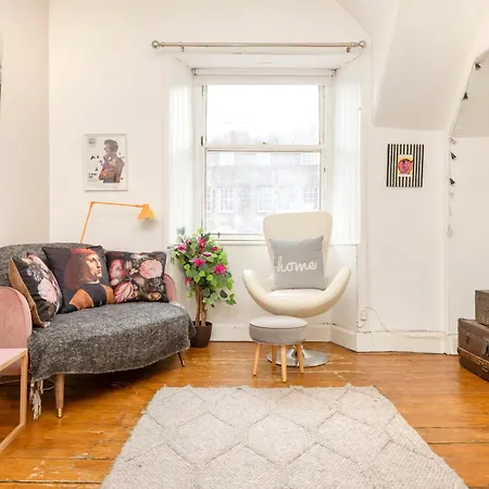 Joivy Stunning In Royal Mile * Edinburg