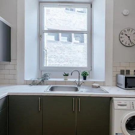 Elegant 2br On Leven St * 에든버러