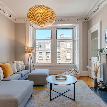Appartement Elegant 2br On Leven St *