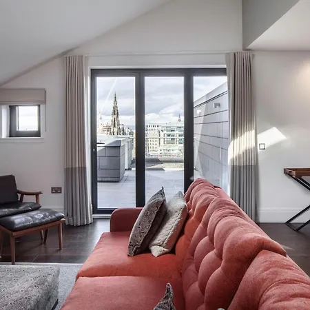 Aparthotel Old Town Chambers, Autograph Collection 5*