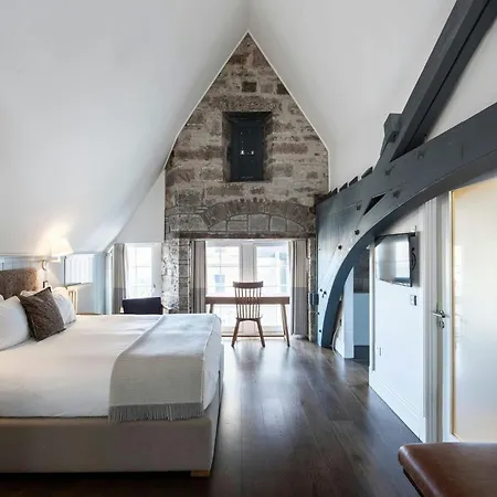 Old Town Chambers, Autograph Collection Apart Otel 5*