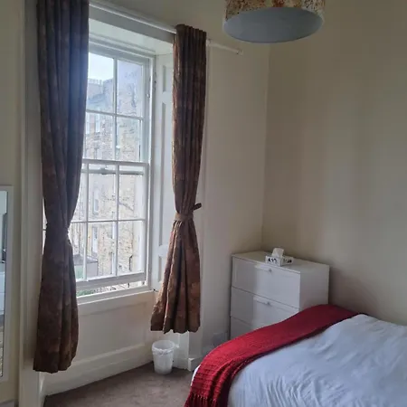3 Double-bed Georgian In Prime Location * エディンバラ