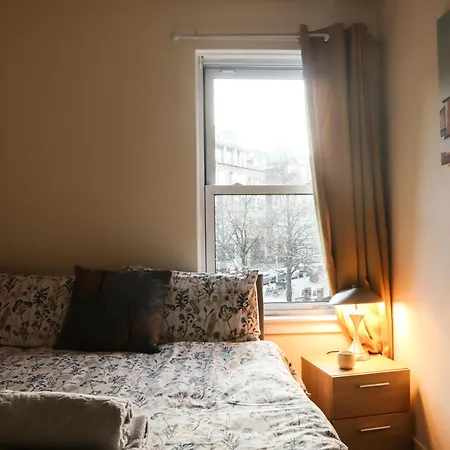 Apartment Three Bedrooms Flat In Old Town