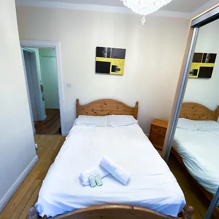 Charming Old Town Flat By Royal Mile Εδιμβούργο