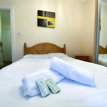 Charming Old Town Flat By Royal Mile *