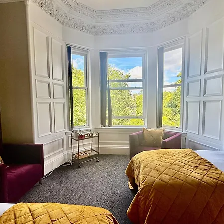 بيت ضيافة Scot Townhouse