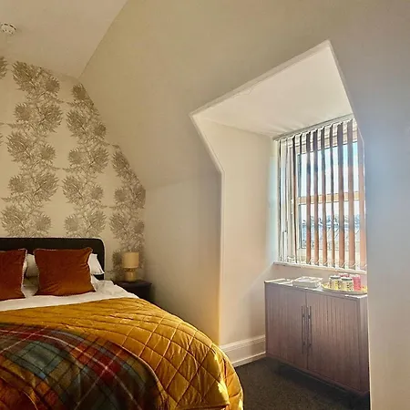 Scot Townhouse Penzion 4*