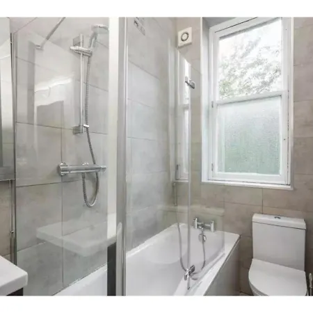 Appartamento Spacious 3-bedroom Flat In Charming Bruntsfield