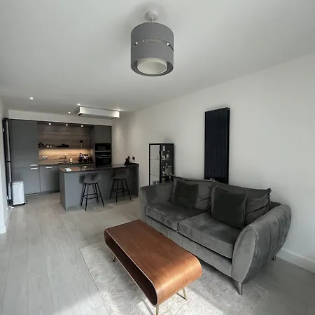 Centre Modern Luxury - Royal Mile Apartment