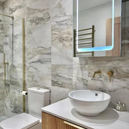 Apartment Luxury Stockbridge One Bedroom Edinburgh
