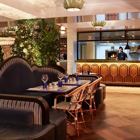 Отель The Hoxton,