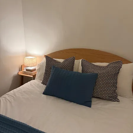 Apartamento Quiet Garden View 2br Center Near Fringe *