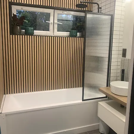 House Aurora Alloggio in famiglia