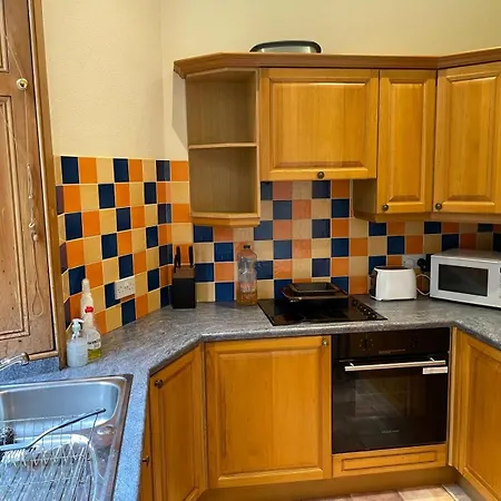 Spacious, Central, One Bedroom Flat Apartamento *