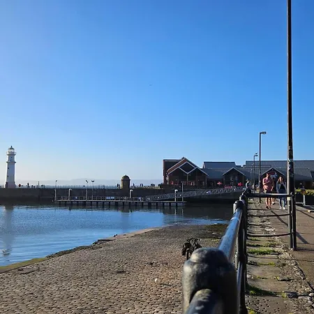 Penthouse Ocean View Luxury Penthouse アパート *