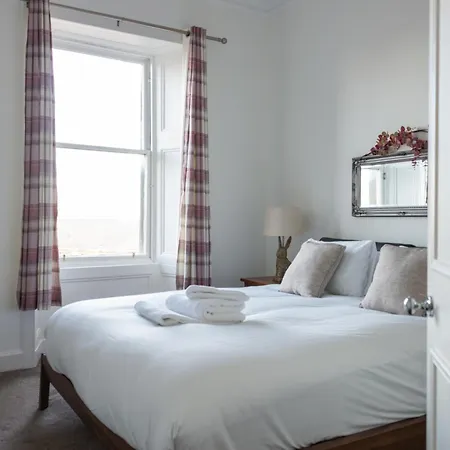 Cosy 2-bedroom Flat Close To Centre Édimbourg