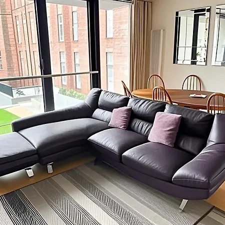 Modern Stylish Quartermile Garden View Daire Edinburgh