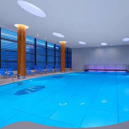 Hotel Sheraton Grand & 5*