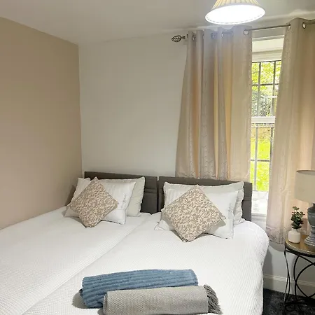Cosy In Charming Maisonette Homestay